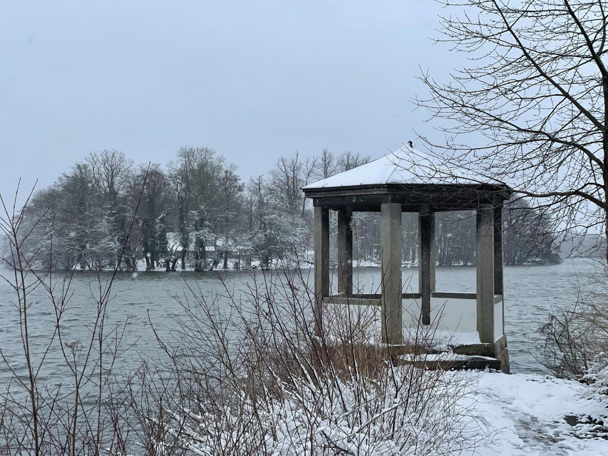 Flat In Eutin On The Kleiner Eutiner See Lake Eksteriør billede